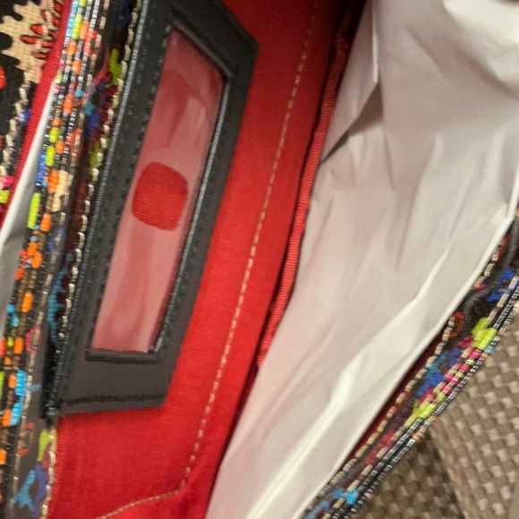 NWT Sakroots Crossbody Bag - Picture 7 of 7